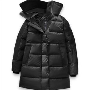 Black Canada Goose Altona Parka with Black Label, size M